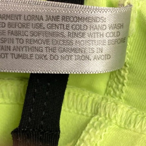 LORNA JANE- Neon Green/Black Paisley Sports Bra Tank XS Athletic Gym CrossFit - Picture 9 of 9